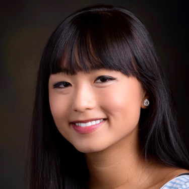 Headshot of Vanessa Fong